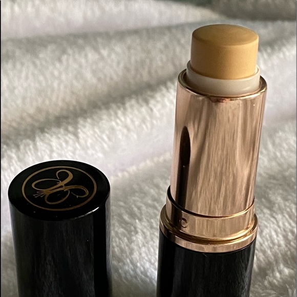 Anastasia Beverly Hills Contour & Highlight BANANA - Picture 5 of 6